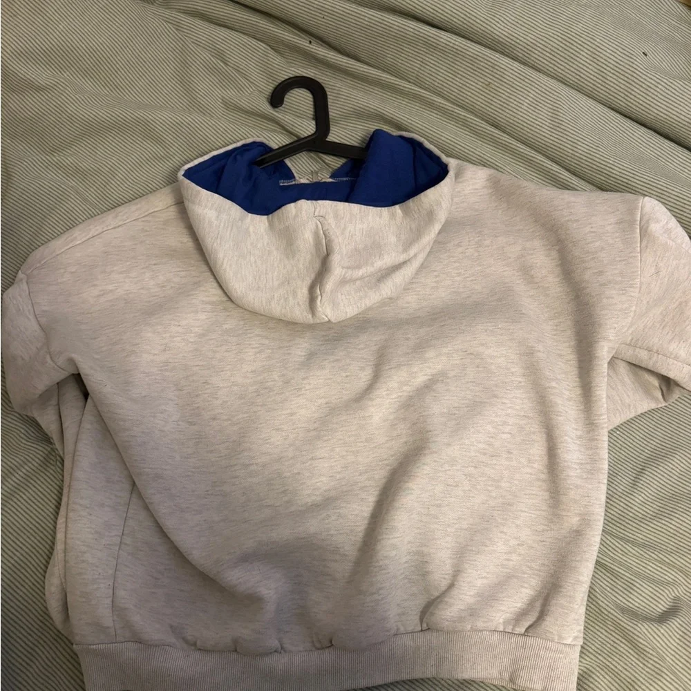 Edikted Zip Up - Picture 2 of 3